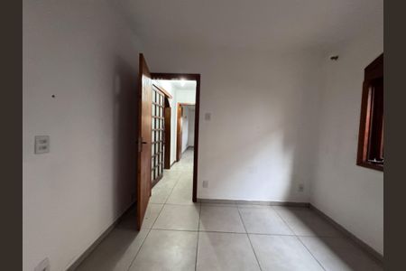 Casa para alugar com 205m², 3 quartos e 2 vagasQuarto