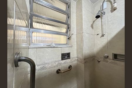 Apartamento para alugar com 70m², 3 quartos e 1 vagaBanheiro