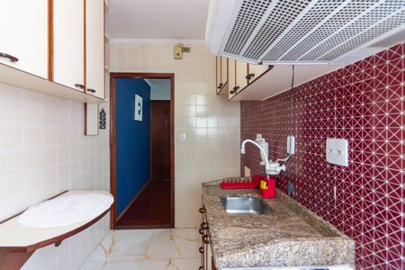 Apartamento para alugar com 45m², 2 quartos e 1 vagaCozinha 