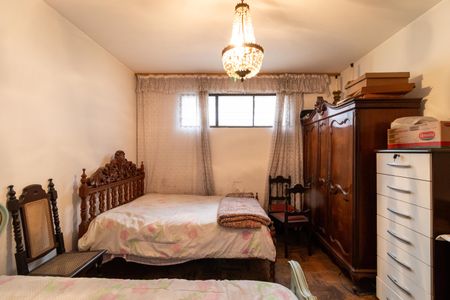 Casa à venda com 500m², 3 quartos e 6 vagasQuarto 1