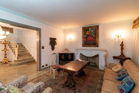 Sala de casa à venda com 3 quartos, 500m² em Lapa, São Paulo