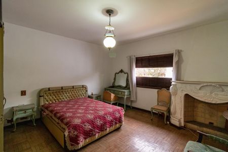 Casa à venda com 500m², 3 quartos e 6 vagasSuíte