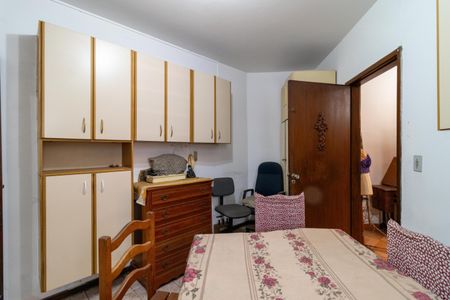 Casa à venda com 500m², 3 quartos e 6 vagasEdícula - Copa