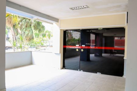 Apartamento à venda com 69m², 2 quartos e 1 vaga Apartamento à venda com 69m², 2 quartos e 1 vagaÁrea comum - Salão de festas