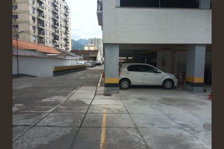 Apartamento à venda com 69m², 2 quartos e 1 vaga Apartamento à venda com 69m², 2 quartos e 1 vagaGaragem