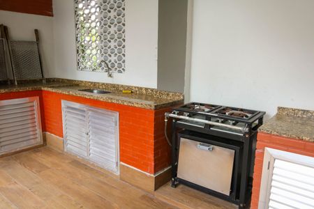 Apartamento à venda com 69m², 2 quartos e 1 vaga Apartamento à venda com 69m², 2 quartos e 1 vagaÁrea comum - Churrasqueira