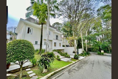 Casa à venda com 520m², 4 quartos e 6 vagas