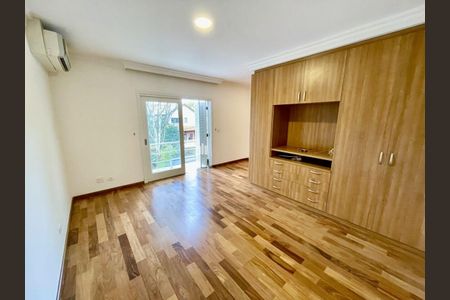 Casa à venda com 4 quartos, 520m² em Super Quadra Morumbi, São Paulo