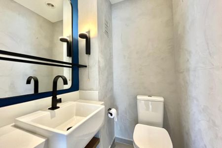 Lavabo de apartamento à venda com 1 quarto, 50m² em Vila Clementino, São Paulo