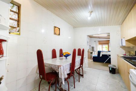 Casa para alugar com 334m², 3 quartos e 2 vagasCozinha