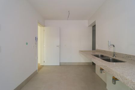 Apartamento à venda com 230m², 4 quartos e 4 vagasCozinha