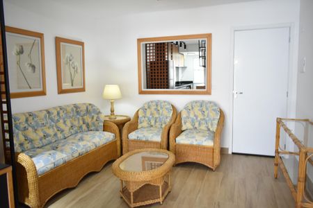 Apartamento para alugar com 55m², 2 quartos e 1 vagaSala