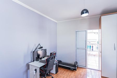 Casa à venda com 207m², 2 quartos e 4 vagasSuíte 2