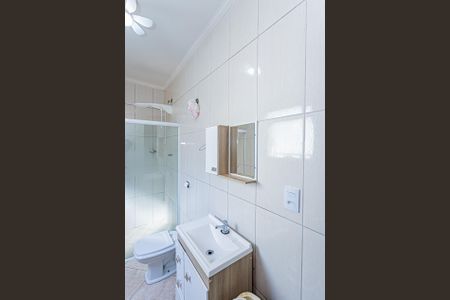 Casa à venda com 207m², 2 quartos e 4 vagasBanheiro suíte 1