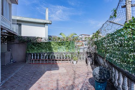 Casa à venda com 207m², 2 quartos e 4 vagasQuintal frente