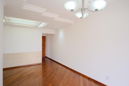 Apartamento à venda com 85m², 3 quartos e 2 vagasSala