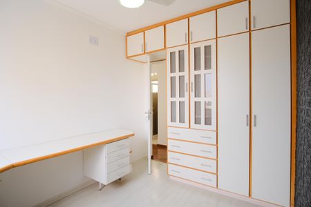 Apartamento à venda com 85m², 3 quartos e 2 vagasQuarto 2