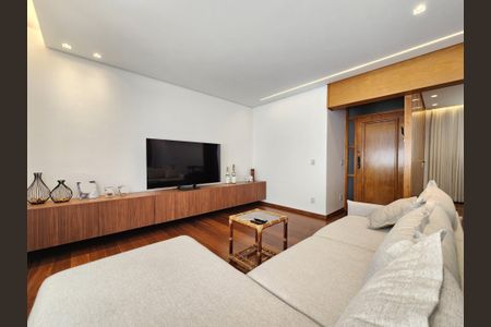 Apartamento à venda com 196m², 4 quartos e 2 vagasSala