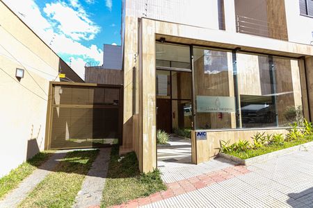 Apartamento à venda com 70m², 3 quartos e 2 vagasFachada e portaria