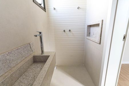 Apartamento à venda com 70m², 3 quartos e 2 vagasBanheiro da Suíte