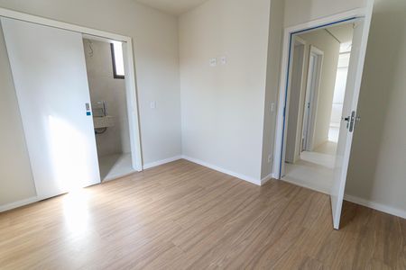 Apartamento à venda com 70m², 3 quartos e 2 vagasSuíte