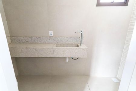 Apartamento à venda com 70m², 3 quartos e 2 vagasBanheiro da Suíte