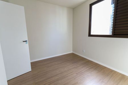 Apartamento à venda com 70m², 3 quartos e 2 vagasSuíte