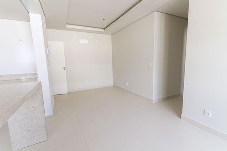 Apartamento à venda com 70m², 3 quartos e 2 vagasSala
