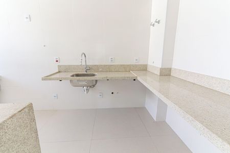 Apartamento à venda com 70m², 3 quartos e 2 vagasCozinha