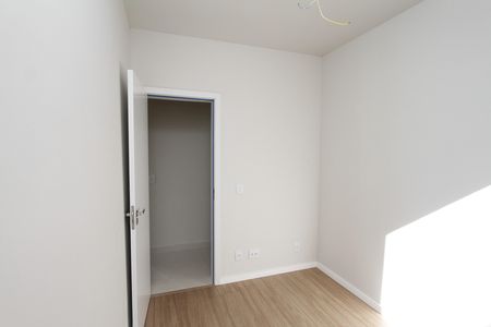 Apartamento à venda com 89m², 3 quartos e 2 vagasQuarto 2