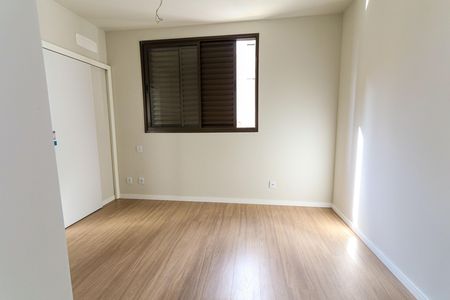 Apartamento à venda com 100m², 3 quartos e 2 vagasSuíte