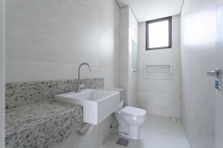 Apartamento à venda com 118m², 3 quartos e 2 vagas Apartamento à venda com 118m², 3 quartos e 2 vagasBanheiro social