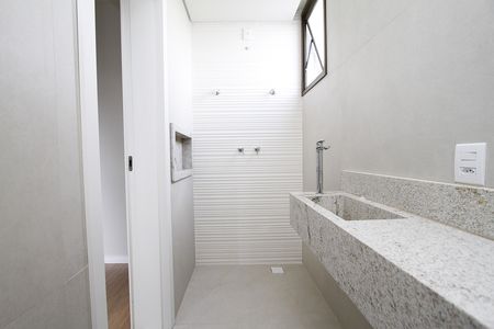 Apartamento à venda com 108m², 3 quartos e 2 vagasBanheiro da Suíte