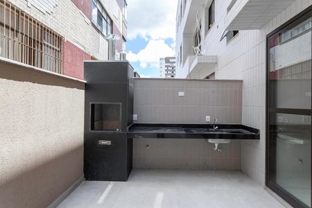 Apartamento à venda com 118m², 3 quartos e 2 vagas Apartamento à venda com 118m², 3 quartos e 2 vagasÁrea privativa