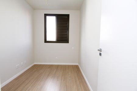 Apartamento à venda com 108m², 3 quartos e 2 vagasQuarto 2