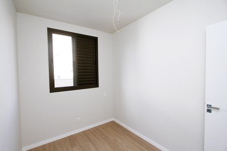 Apartamento à venda com 108m², 3 quartos e 2 vagasQuarto 2