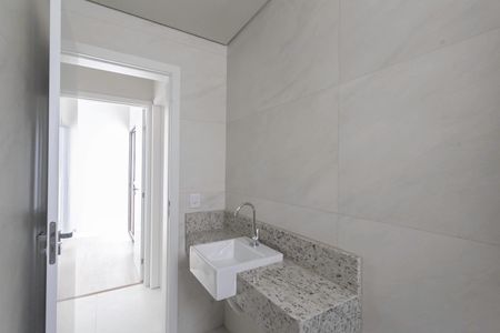 Apartamento à venda com 118m², 3 quartos e 2 vagas Apartamento à venda com 118m², 3 quartos e 2 vagasBanheiro social