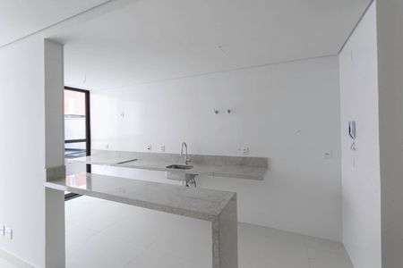 Apartamento à venda com 118m², 3 quartos e 2 vagas Apartamento à venda com 118m², 3 quartos e 2 vagasCozinha
