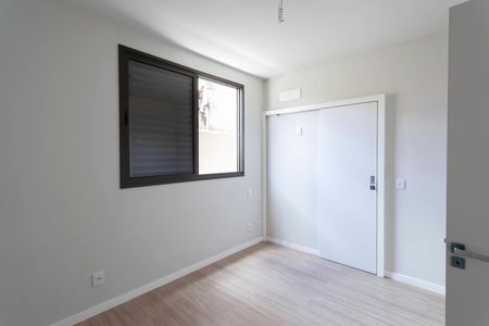 Apartamento à venda com 118m², 3 quartos e 2 vagas Apartamento à venda com 118m², 3 quartos e 2 vagasSuíte