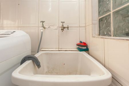 Apartamento à venda com 64m², 3 quartos e 1 vagaÁrea de Serviço