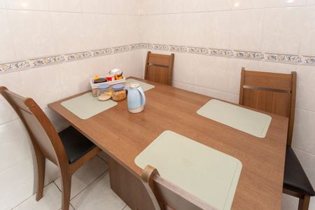 Apartamento à venda com 64m², 3 quartos e 1 vagaSala de Jantar