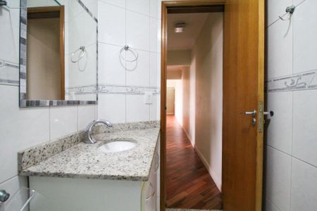 Apartamento para alugar com 89m², 3 quartos e 2 vagas Apartamento para alugar com 89m², 3 quartos e 2 vagasBanheiro Social