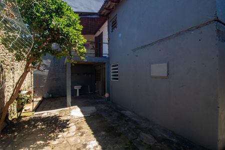 Casa para alugar com 60m², 2 quartos e sem vagaÁrea comum