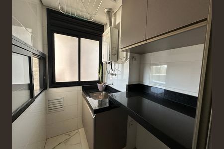 Área de Serviço de apartamento à venda com 2 quartos, 112m² em Empresarial 18 do Forte, Barueri