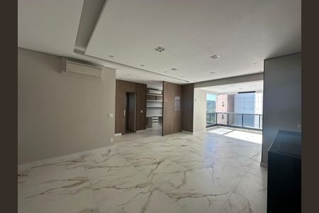 Apartamento à venda com 2 quartos, 112m² em Empresarial 18 do Forte, Barueri
