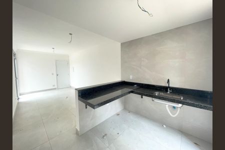 Apartamento à venda com 83m², 2 quartos e 1 vagaCozinha