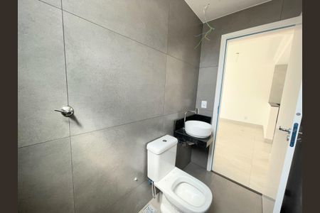 Apartamento à venda com 83m², 2 quartos e 1 vagaBanheiro social