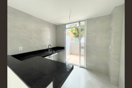 Apartamento à venda com 83m², 2 quartos e 1 vagaCozinha
