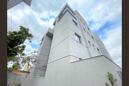 Apartamento à venda com 83m², 2 quartos e 1 vagaFachada