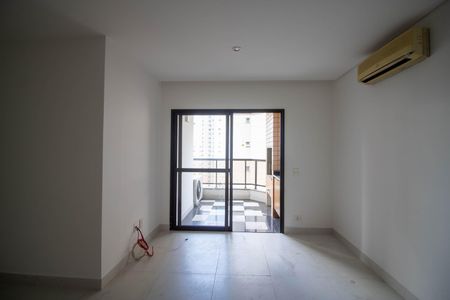 Sala de apartamento para alugar com 3 quartos, 78m² em Vila Suzana, São Paulo